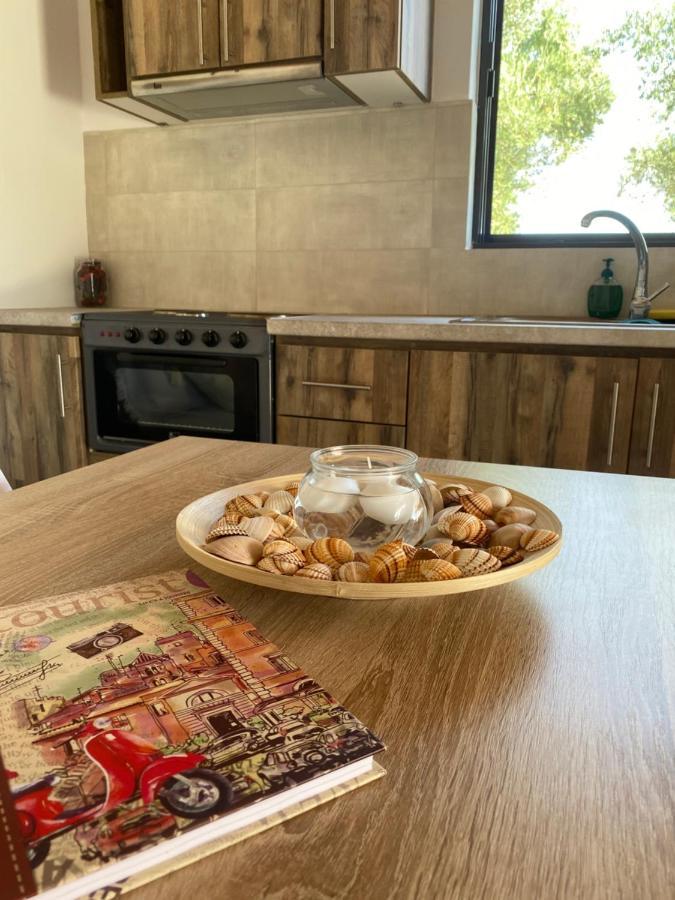 Joyas Cosy Apartment ตรากากิ ภายนอก รูปภาพ